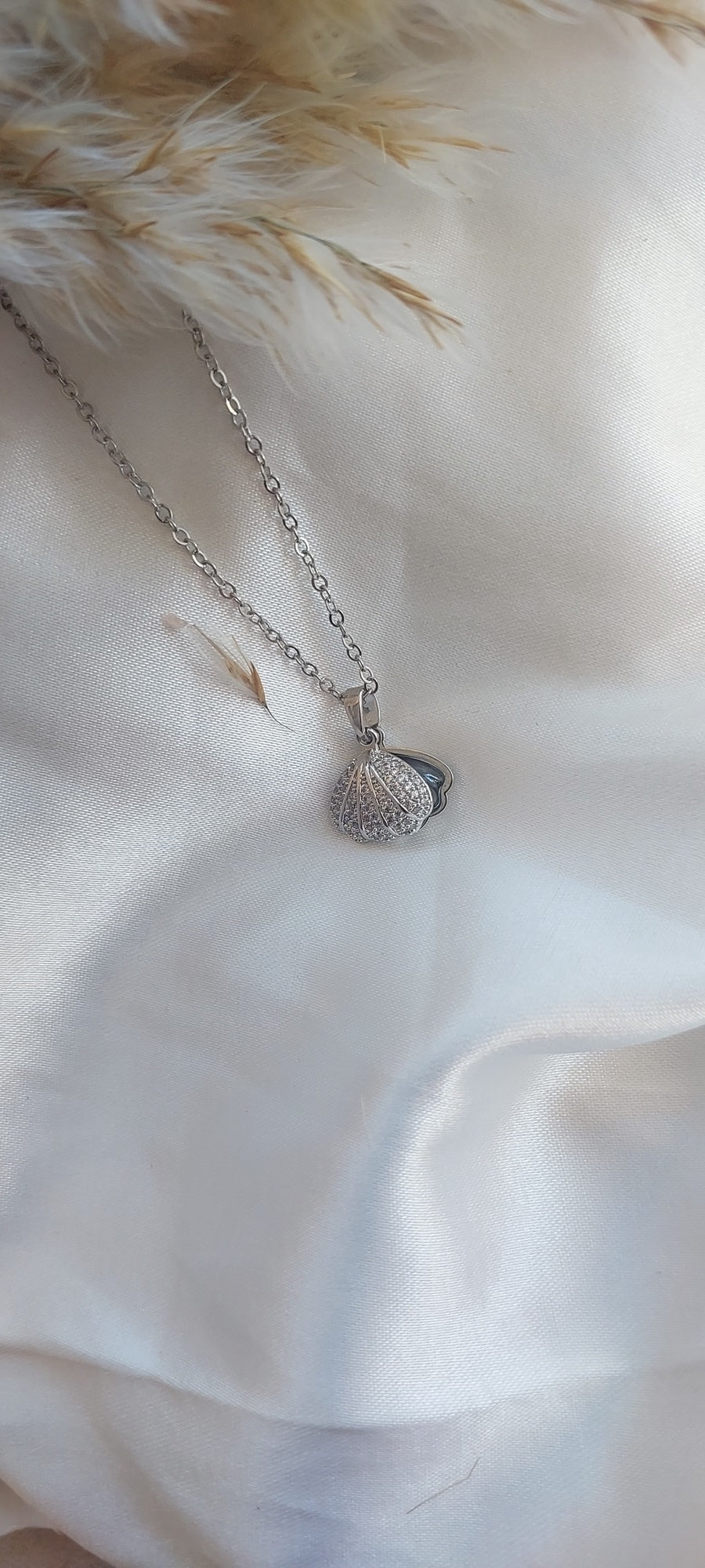 🐚 Pearl Whisper